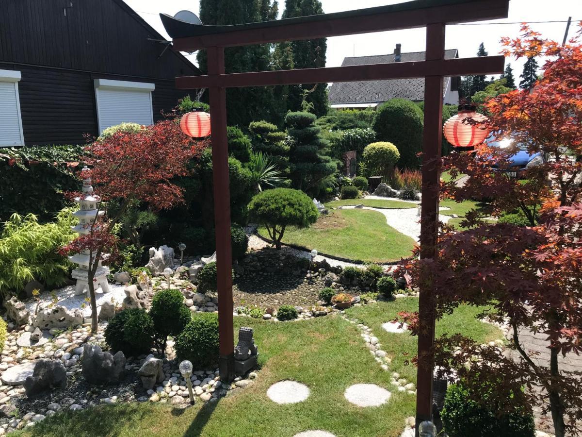Nyaralo Japankerttel - With Japanese Garden Balatonmáriafürdő
