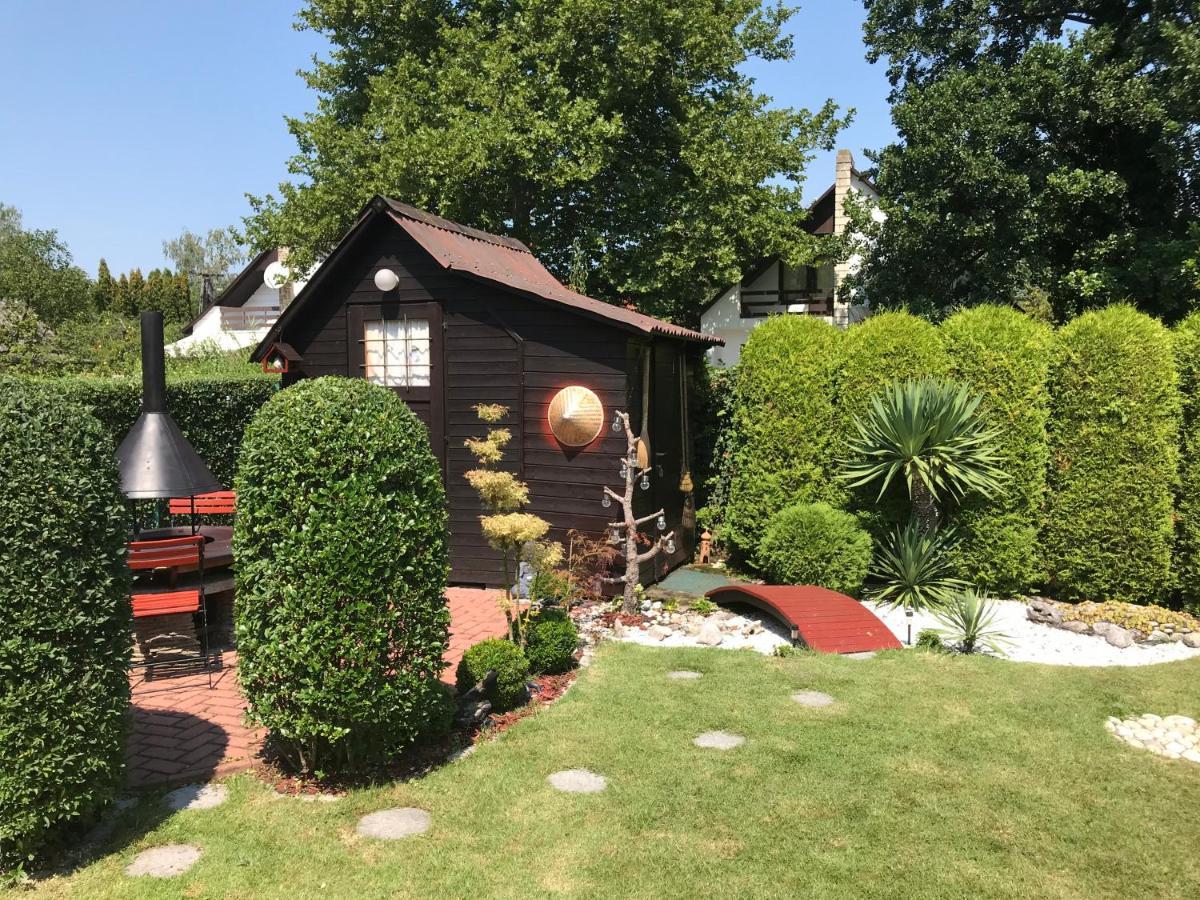 Nyaralo Japankerttel - With Japanese Garden